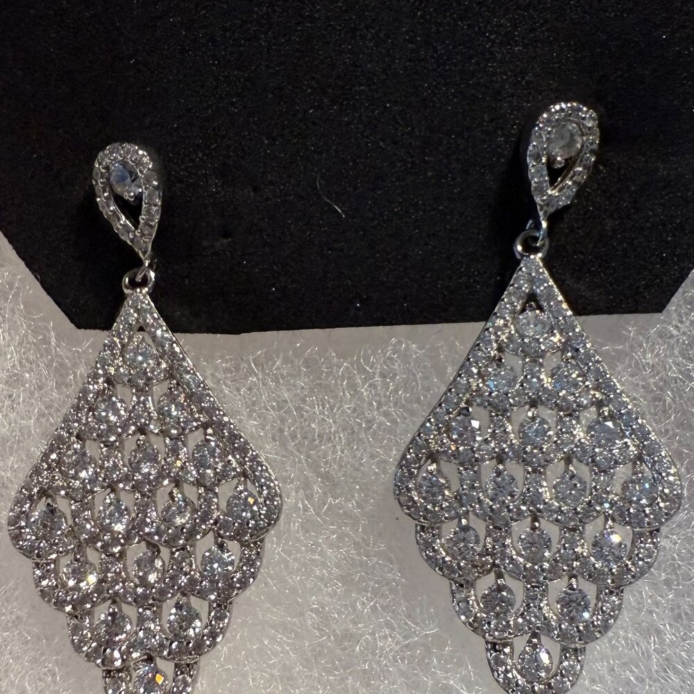Dangling earrings